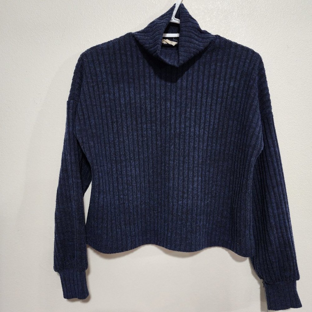 Women's high neck crop sweater, blue, small, NWOT